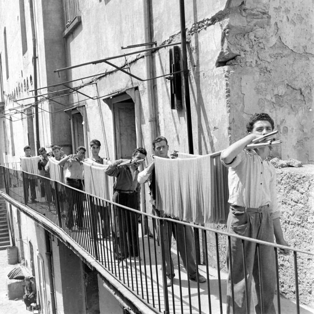 Echoes of Ruin, Whispers of Revival: Italy’s Tumultuous Path from War to Reconstruction&nbsp;(1947)
